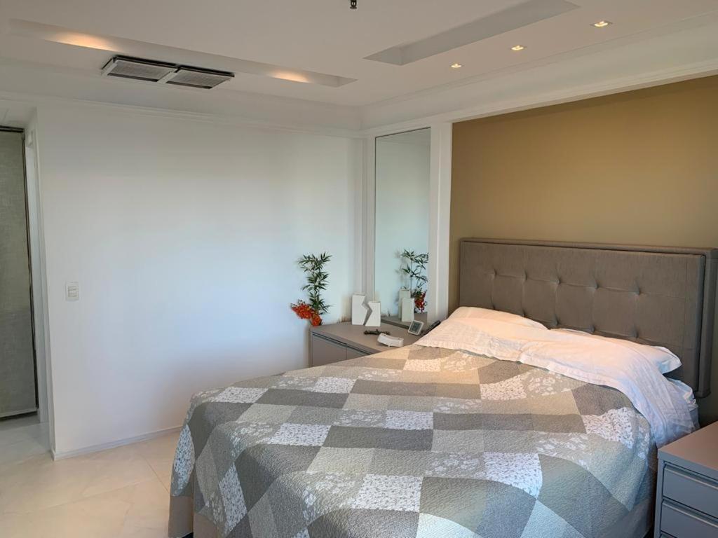Flat encantador Barra da Tijuca * Rio de Janeiro